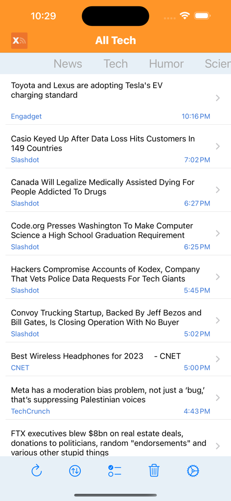 xFeed RSS Reader app interface displaying a list of tech news headlines from multiple sources