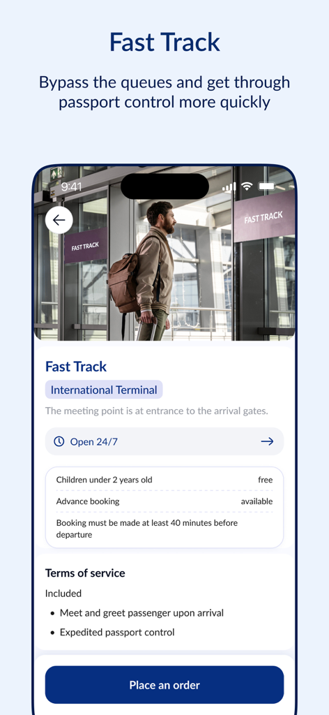 EVERY: business lounges & eSim - 空港のパスポートコントロールを迅速化するファストトラックサービスを示すモバイルアプリインターフェース。