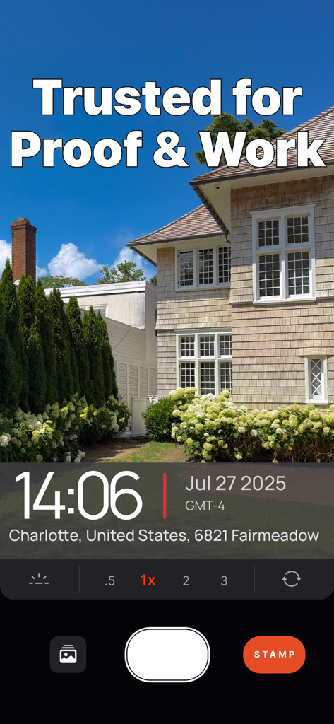 Timestamp Camera: Time & GPS - Una foto de una casa con una superposición de marca de tiempo y ubicación GPS utilizada como prueba de trabajo