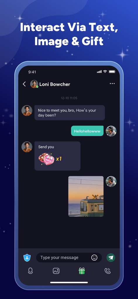 Achat India: Chat & AI Notes - Pantalla de chat de la aplicación Achat India que muestra mensajes de texto, una caja de regalo en forma de corazón y una foto compartida de un tren.