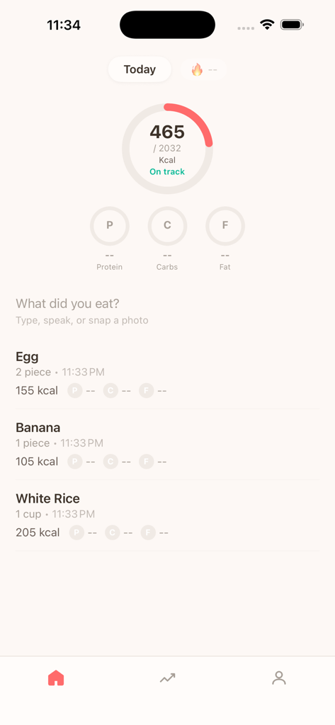 Kcalm Note - Interfaccia dell'app mobile Kcalm Note che mostra un anello di avanzamento calorico giornaliero e un elenco di cibi registrati come uova e banana