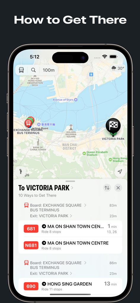 Un'interfaccia di navigazione mobile che mostra percorsi degli autobus e orari di arrivo per un viaggio a Victoria Park a Hong Kong