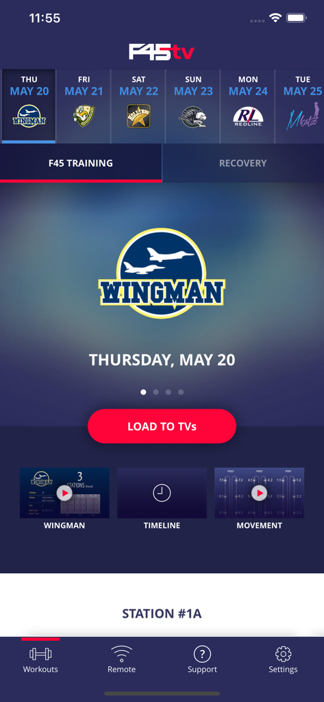 F45 TV - Das Dashboard der F45 TV App zeigt den Wingman-Workout-Plan und die Schaltfläche 'Auf TVs laden' für die Studioverwaltung.