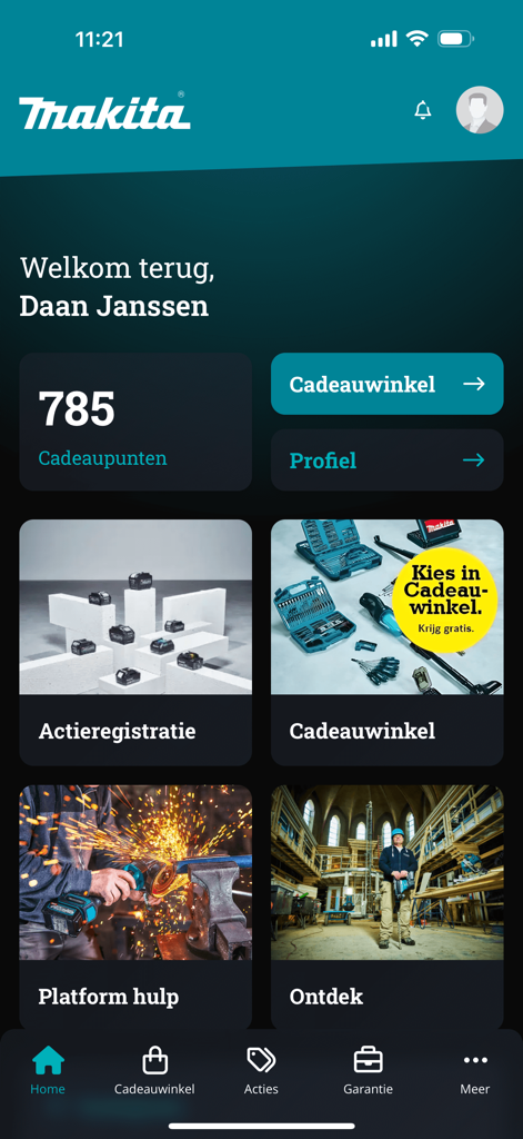 Home dashboard of the My Makita mobile app showing loyalty points and navigation for promotions and tools