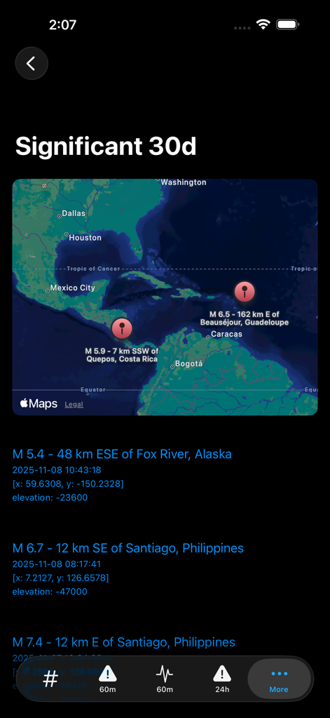 Earthquake by dnzh - dnzh 앱의 지진 스크린샷으로 지난 30일 동안의 주요 전 세계 지진에 대한 상세 목록과 중요한 지진 활동 지도를 표시합니다.