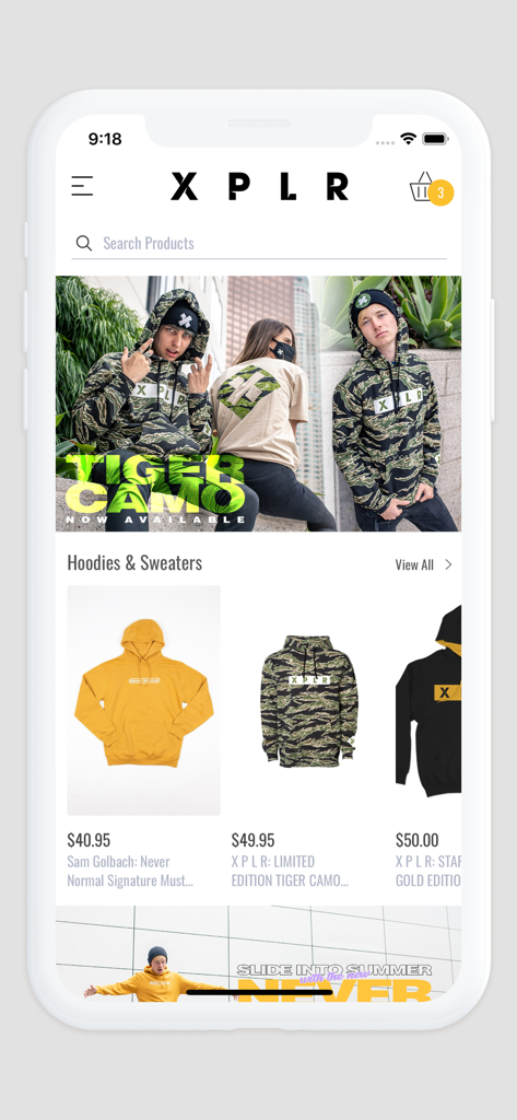 Pantalla de inicio de la app móvil XPLR mostrando sudaderas de moda y ropa de edición limitada