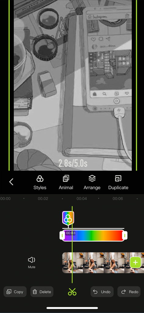 Interfaz de edición de video para smartphone con una línea de tiempo con filtros de color y herramientas de estilo creativo.