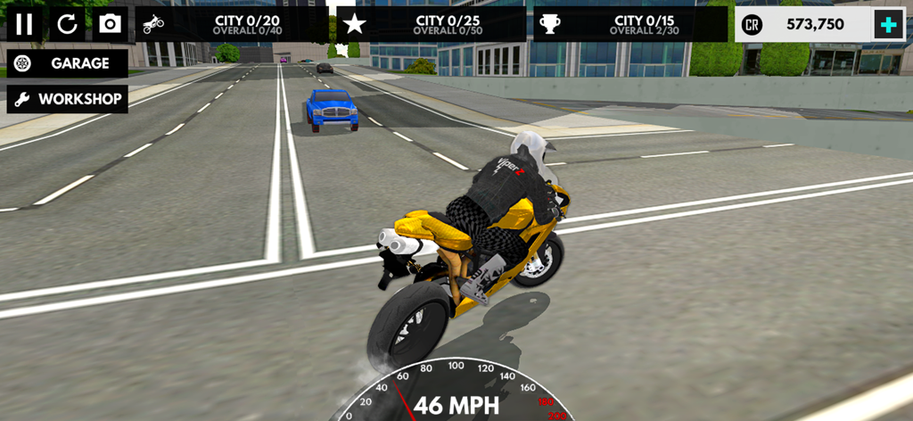 Motorbike Racing Bike Driving - Una moto deportiva amarilla circulando por calles de la ciudad en una simulación de carreras realista