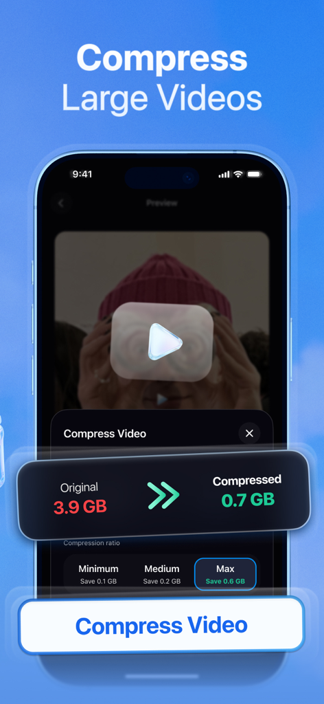 KeepClean AI: Storage Cleaner - Interface de l'application KeepClean AI montrant une vidéo de 3,9 Go compressée à 0,7 Go pour économiser de l'espace de stockage sur iPhone