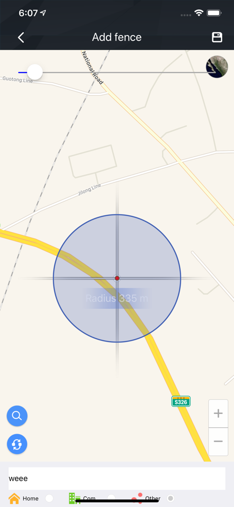 Yi Tracker2 mobile app interface showing how to add a circular geofence on a map with a custom radius for vehicle tracking.