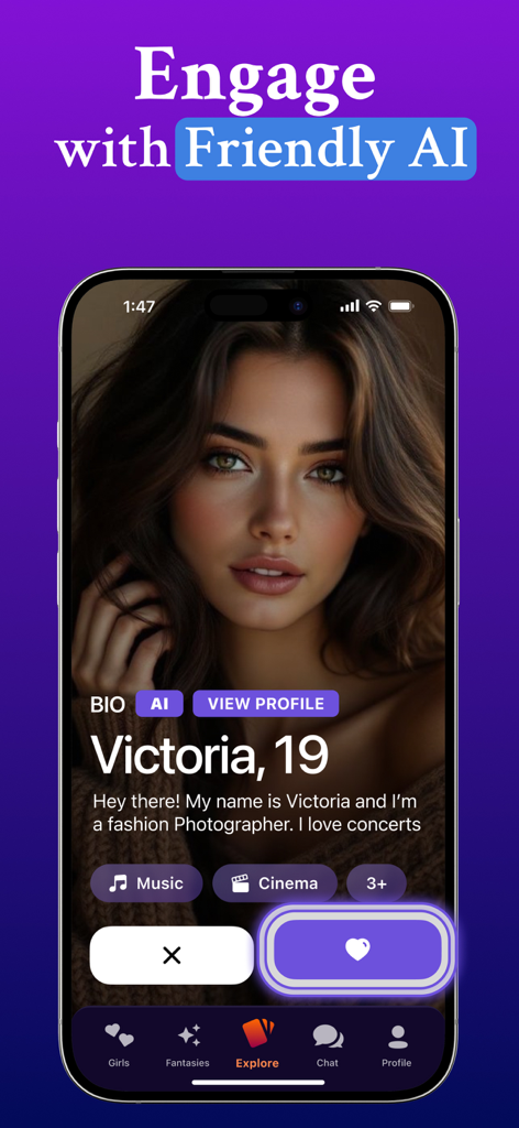 Interfaz de la aplicación Novia IA mostrando el perfil de una compañera virtual llamada Victoria con un botón de 'me gusta'