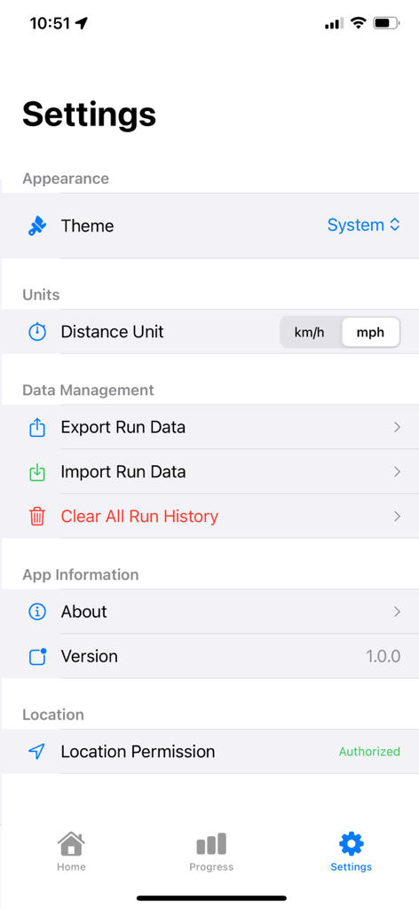 Running app - Running Tracker - Runner Logger app settings screen showing distance unit selection and data management options