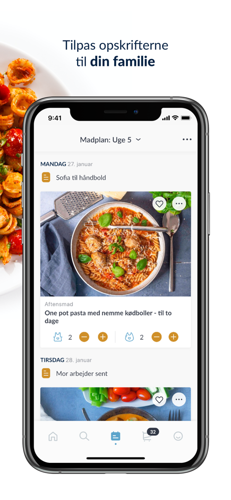 Mambeno: Madplan og opskrifter - Mambeno mobile app interface showing a weekly meal plan with a pasta recipe and adjustable serving sizes for adults and children