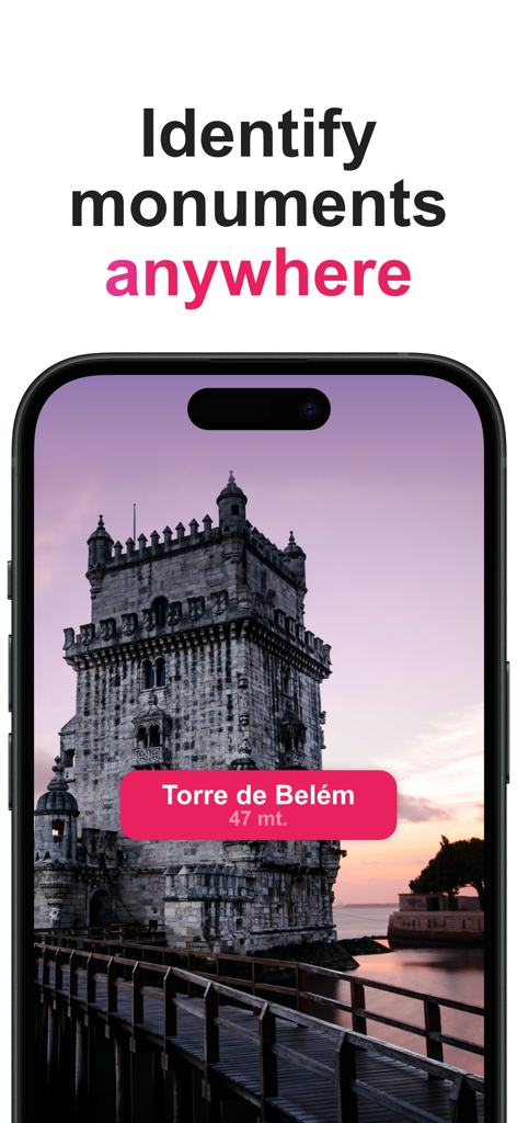 Écran de smartphone montrant l'application Tadarc identifiant le monument Torre de Belem par reconnaissance de caméra