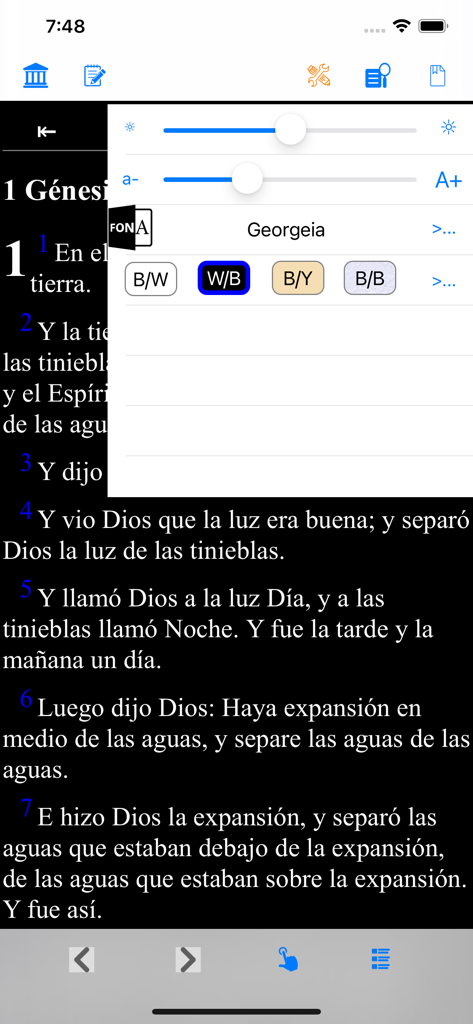 Santa Biblia Ver: Reina Valera - Spanish Bible app reading interface with a settings menu for font size and color themes