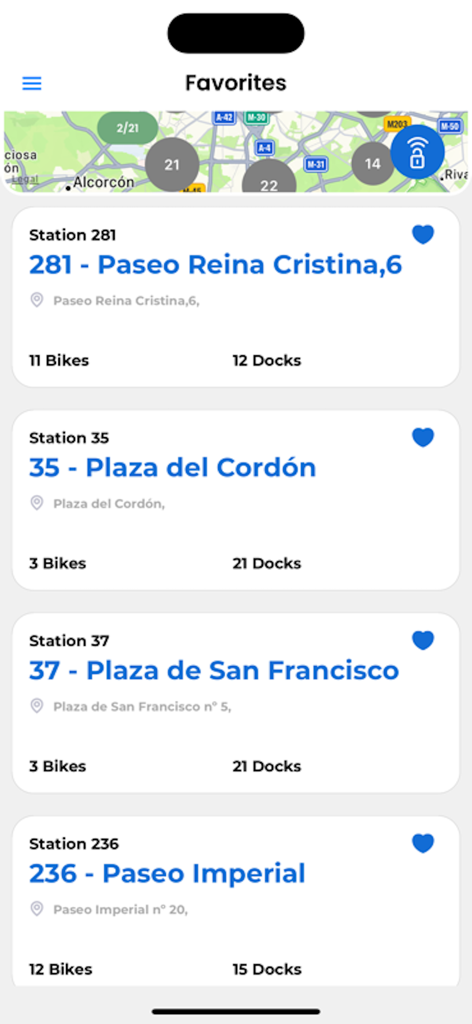 Interfaz de la app Bicimad que muestra una lista de estaciones de bicicletas favoritas en Madrid con bicicletas y anclajes disponibles