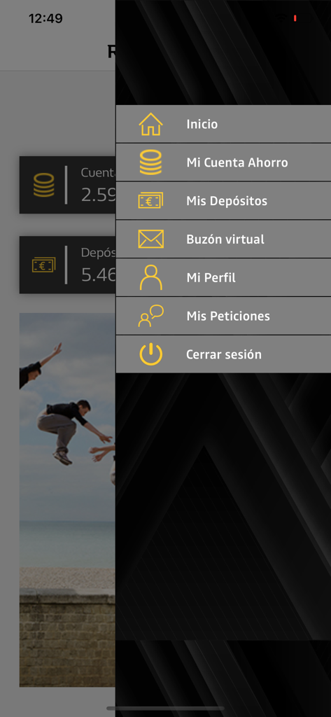 Menu lateral do aplicativo móvel Renault Bank mostrando opções de navegação da conta em espanhol