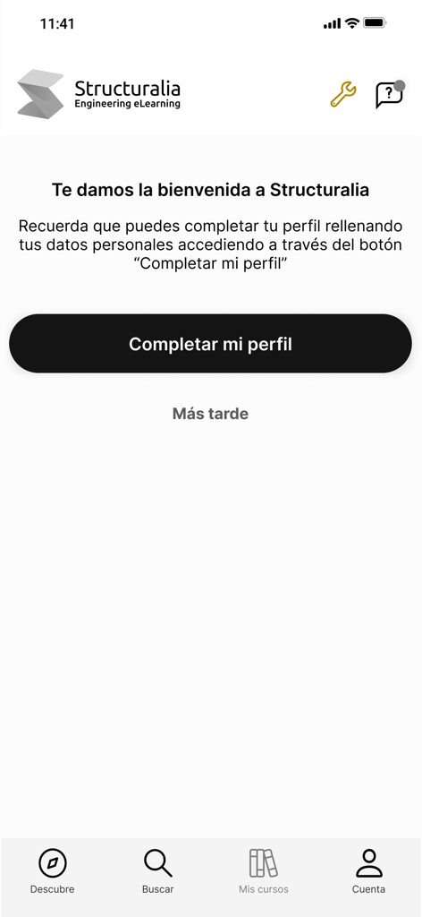 Structuralia - Pantalla de bienvenida de la aplicación Structuralia con un botón para completar la configuración del perfil del usuario