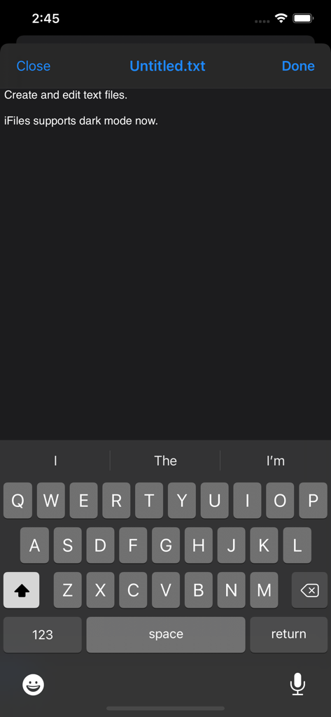 iFiles text editor interface with dark mode support