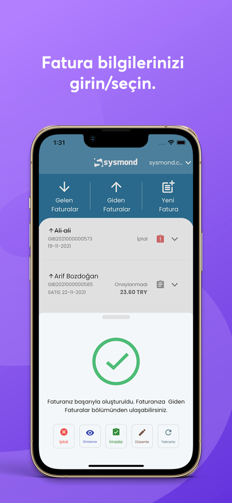 Mobile app screen showing Turkish electronic invoice management with a success message and action buttons