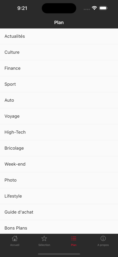 Menu principal de l'application Linternaute.com listant les sections comme Actualités, Culture, Sport et Style de vie en français.