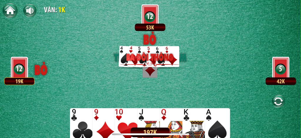 Tiến Lên - Tien Len - Gameplay screenshot of the Vietnamese card game Tien Len showing three consecutive pairs played on a green table with player hands and chip counts.