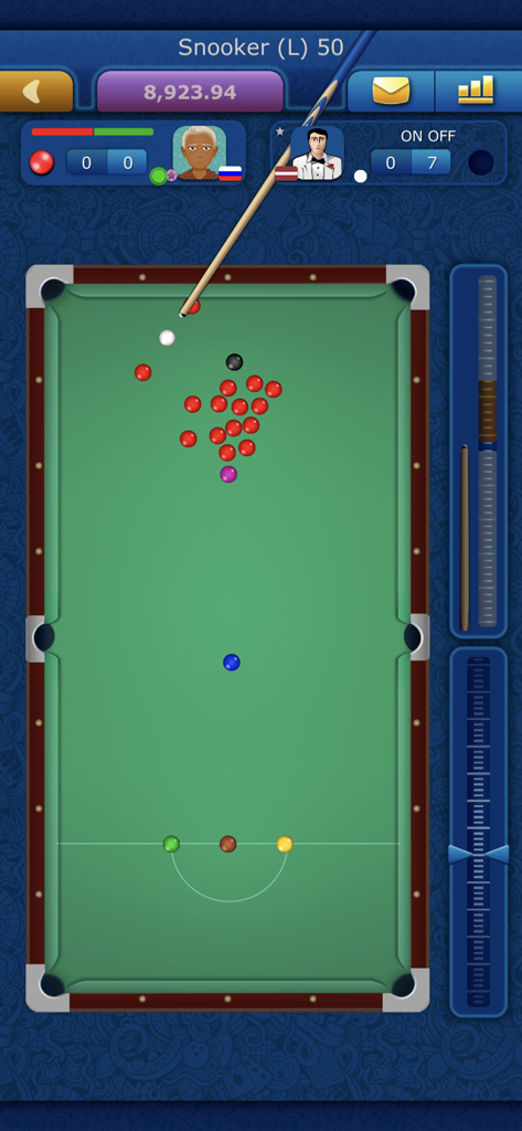 Online Snooker LiveGames - Vista cenital de un partido de snooker en la app Snooker Online LiveGames mostrando la mesa y los jugadores