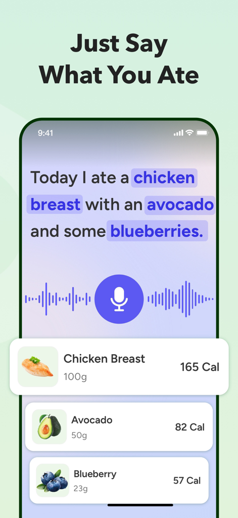 Calo Care: AI Calorie Tracker - La interfaz de la aplicación Calo Care muestra la función de reconocimiento de voz con IA para registrar una comida con pechuga de pollo, aguacate y arándanos