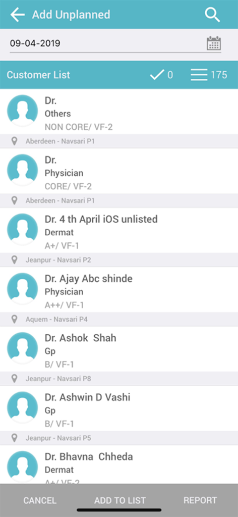 Phyzii Mobile 2.3 - Customer list interface showing doctors and specialties for pharmaceutical sales representatives in Phyzii Mobile