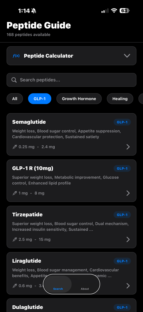 Interface do aplicativo Guia de Peptídeos mostrando uma lista de peptídeos GLP-1 incluindo Semaglutida e Tirzepatida com informações de dosagem.