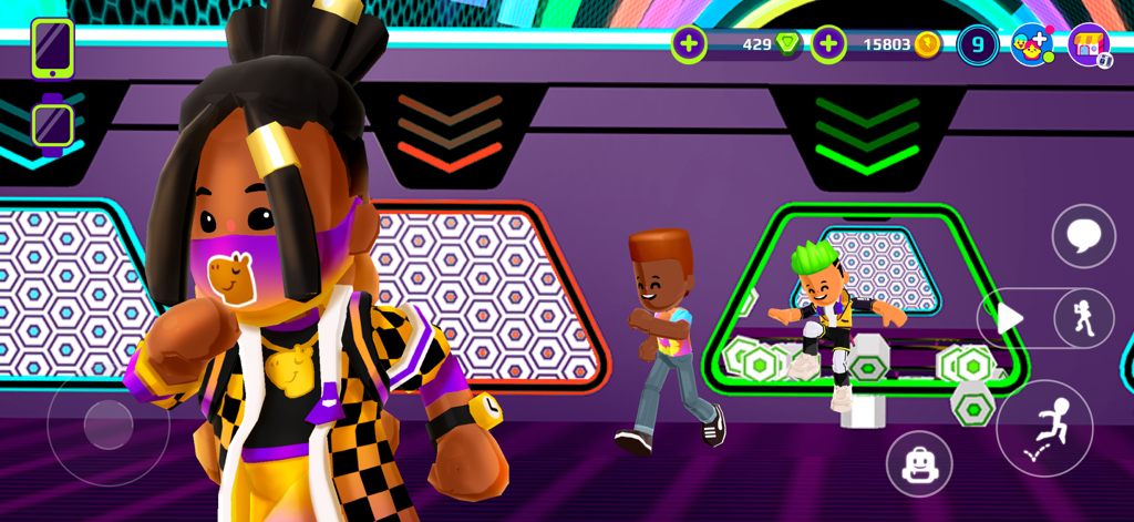 PK XDゲーム環境内の鮮やかなデジタル世界を探索し、プレイするカスタマイズ可能なアバター