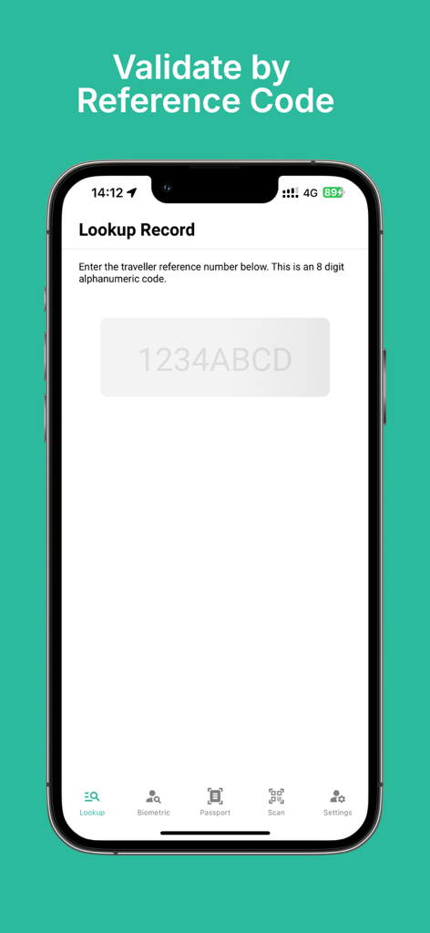 Mobile App-Oberfläche zum Nachschlagen von Reisendenaufzeichnungen durch Eingabe eines alphanumerischen Referenzcodes.