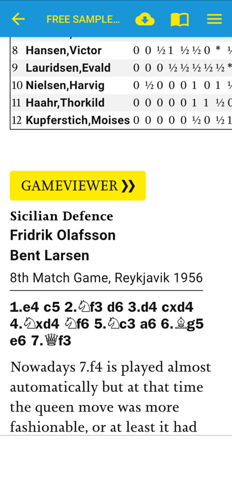 Análise de uma partida de xadrez incluindo notação de jogadas e comentários de um Grande Mestre na aplicação New In Chess Books