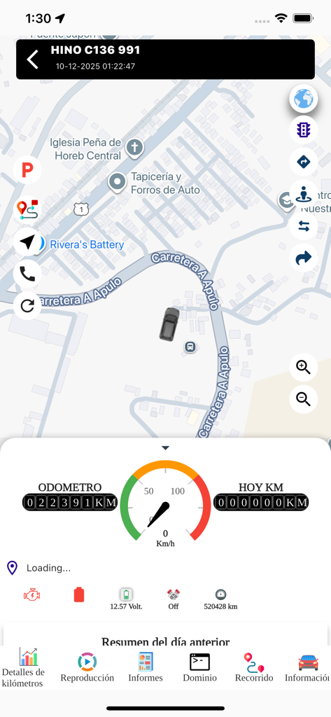 POLARIS GPS - POLARIS GPS App-Oberfläche, die den Echtzeit-Fahrzeugstandort auf einer Karte mit Tracking-Dashboard und Kilometerzähler anzeigt