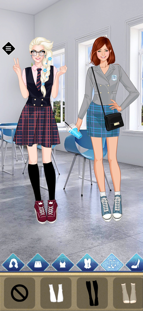 Sevelina BFF Dress Up Game - Sevelina BFFドレスアップゲームの教室の設定で、スタイリッシュな学校の制服を着た二人の女の子