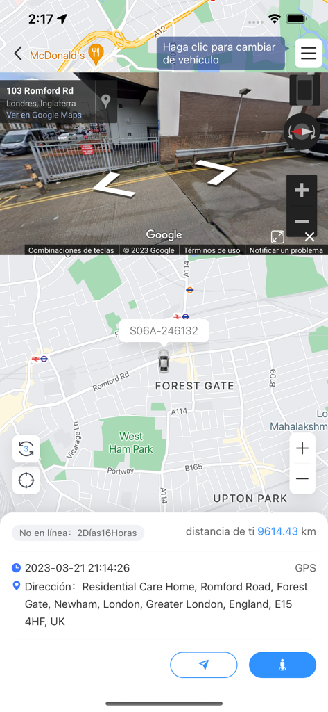 Interface do aplicativo móvel IN-TRACK mostrando a localização GPS do veículo em tempo real em um mapa com Google Street View integrado
