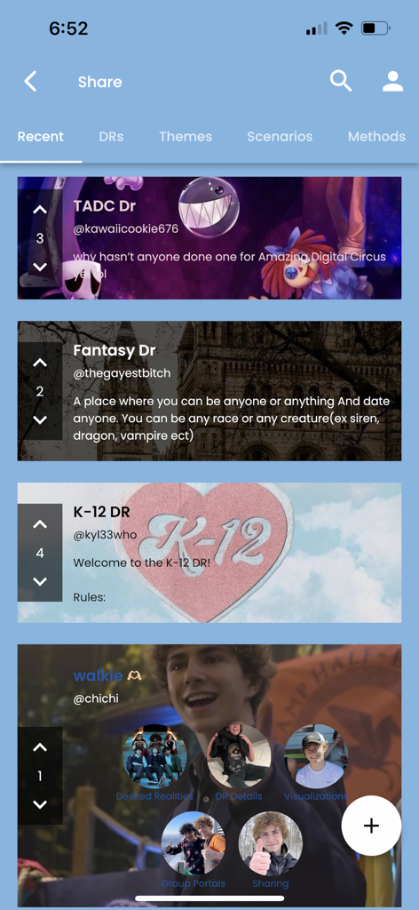 Interfaz de intercambio comunitario de Lifa App mostrando guiones de cambio de realidad generados por el usuario y escenarios de realidad deseada.