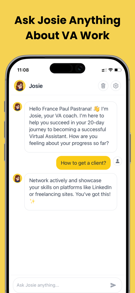 Interfaz de chat de la aplicación Josie AI mostrando a un usuario recibiendo consejos de coaching de carrera para asistentes virtuales