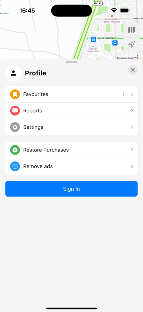 Menú de perfil de usuario en la aplicación Cuando que muestra opciones para favoritos, configuración y botón de inicio de sesión sobre un mapa