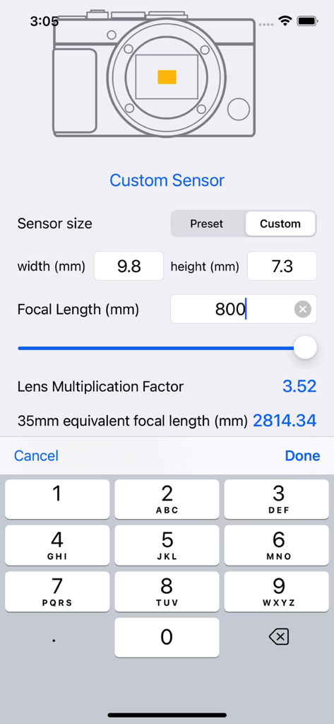カスタムセンサー寸法と換算焦点距離の結果を示す焦点距離計算機アプリのインターフェイス