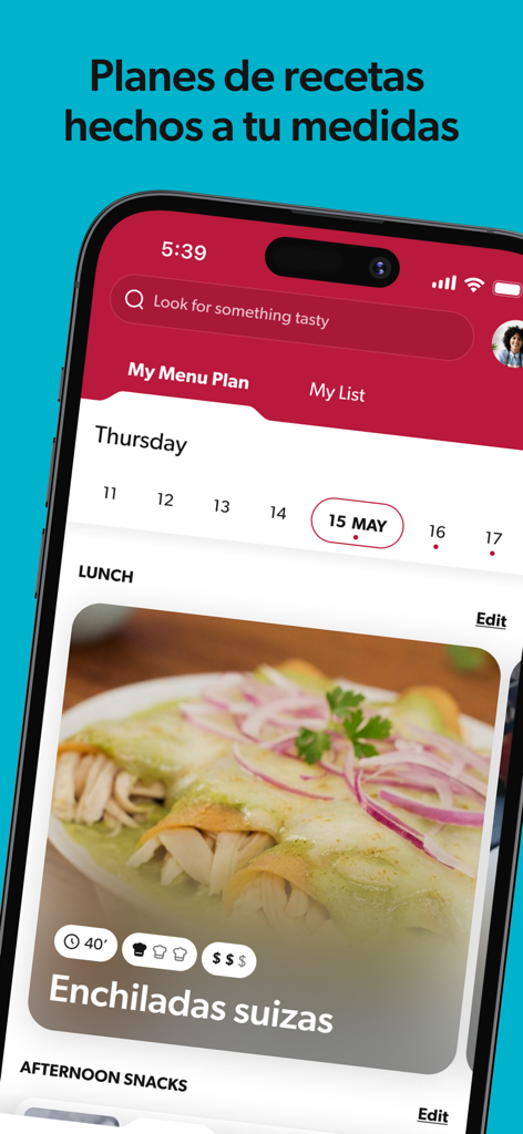 Weekly menu planner in the Recetas Nestle Mexico app showing a recipe for Enchiladas Suizas