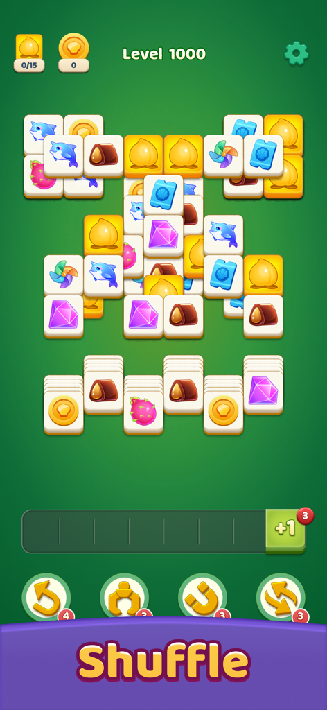 Tablero de acertijos de combinación de fichas con iconos coloridos en el juego Tile Story