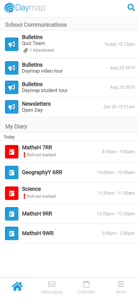 Daymap Mobile - Daymap Mobileアプリのダッシュボードには、学校の掲示板とクラス日記が表示されています