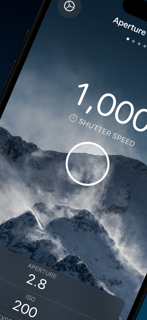 Interface de l'application Light Meter Ultra montrant le mode priorité ouverture avec les lectures de vitesse d'obturation et de ISO pour la photographie manuelle