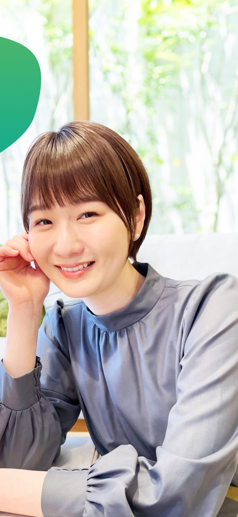 婚活アプリ ユーブライド -出会い/婚活/マッチングアプリ - youbride結婚活動コミュニティを代表する、笑顔の若い日本人女性