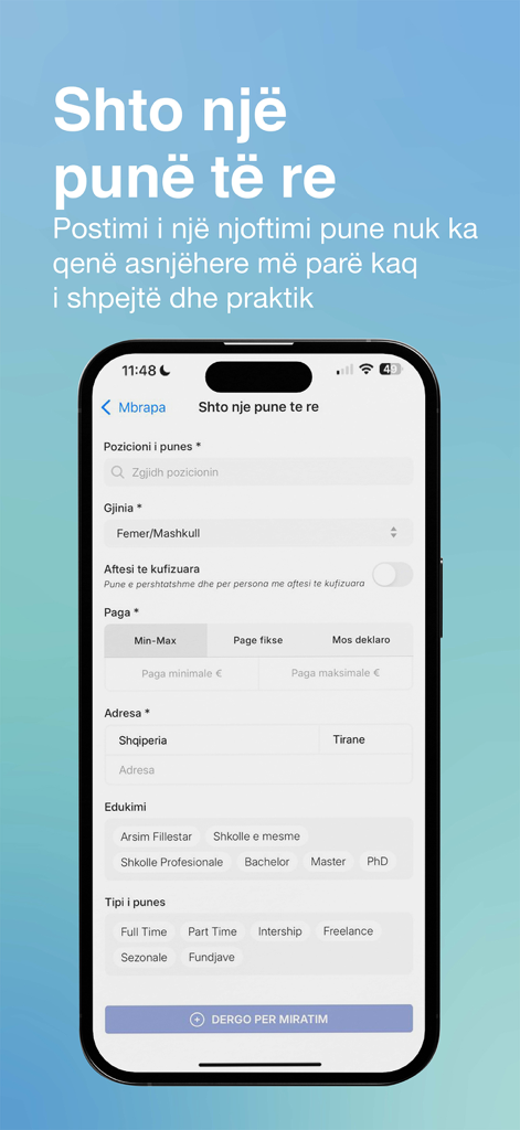 Pantalla móvil que muestra el formulario para agregar una nueva vacante de empleo en la aplicación de reclutamiento Staff.al.