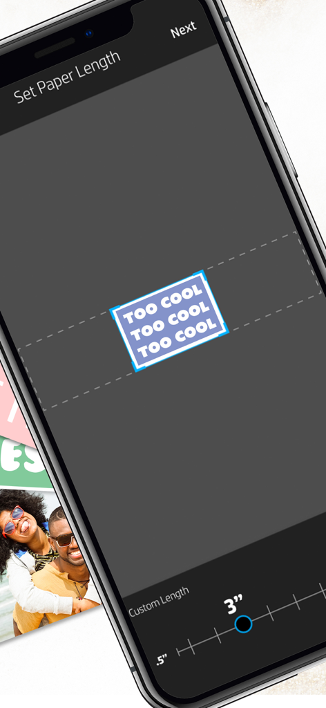 HP Sprocket Panorama - Smartphone screen showing the HP Sprocket Panorama app setting a three inch paper length for a custom sticker.