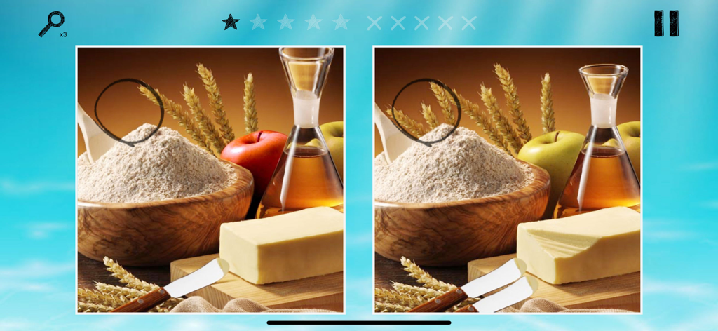 間違い探し～の脳パズルに使用された2つのキッチンシーンの並べて比較された画像。