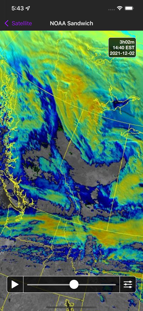 Canada Weather - Imágenes satelitales NOAA Sandwich mostradas en la interfaz del mapa de la aplicación Canada Weather.