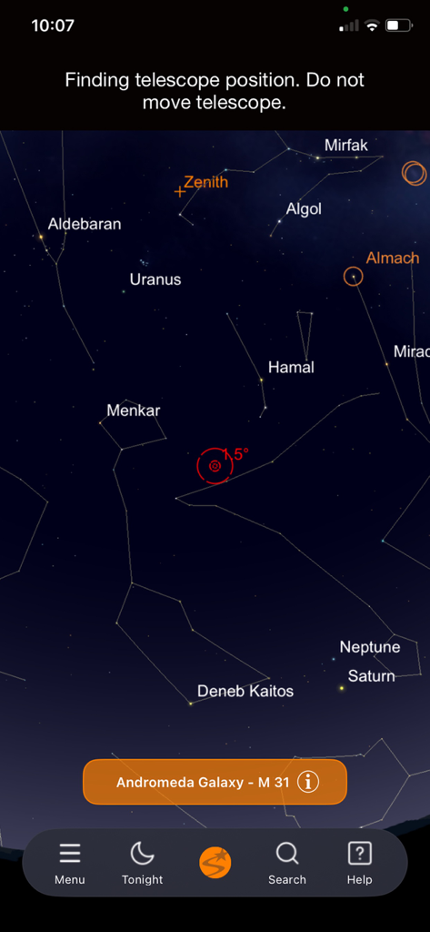 Celestron StarSense Explorer - Interfaccia dell'app Celestron StarSense Explorer che visualizza una mappa stellare con costellazioni e posizioni dei pianeti.